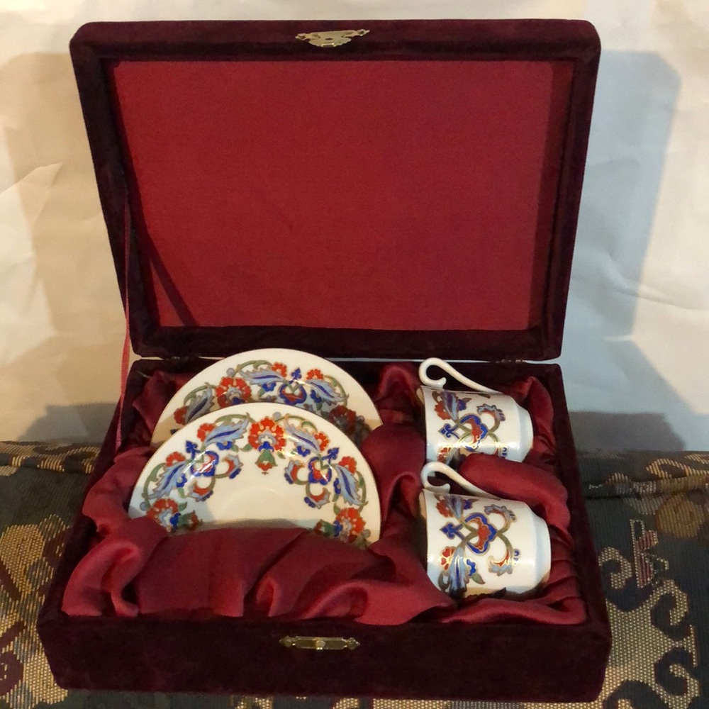 FINAL SALE!!! 3 items/$20. Turkish coffee set.